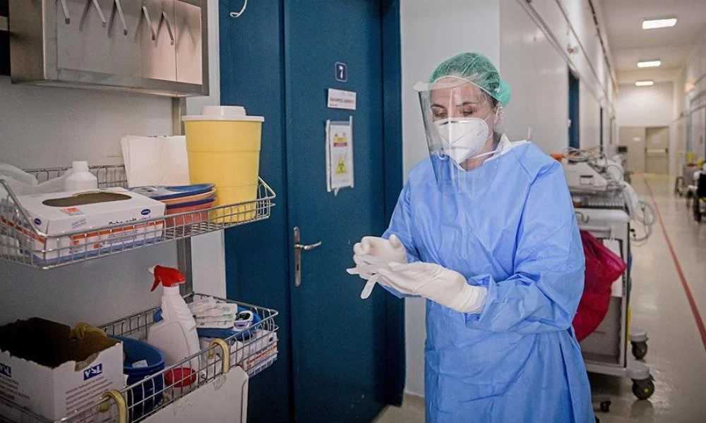 Κοτανίδου: Αυτό που έχουμε ως πρόβλημα είναι οι ανεμβολίαστοι